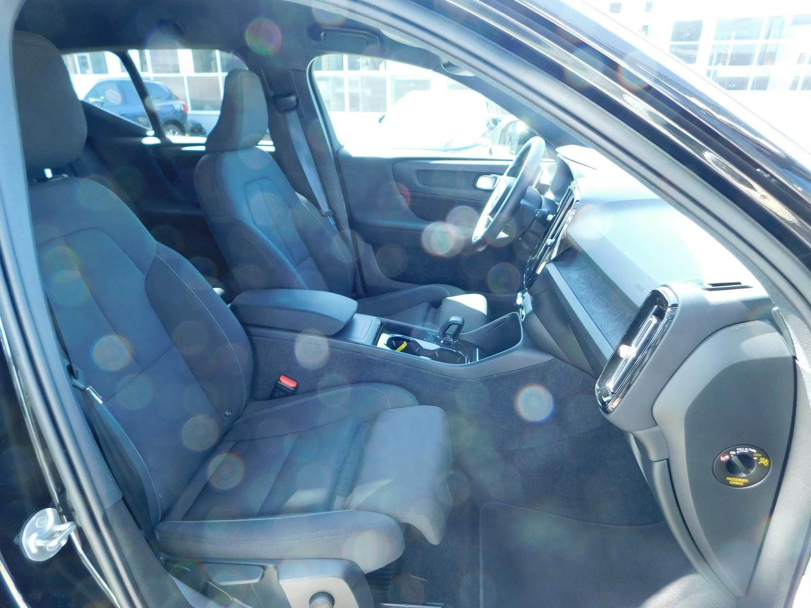 Fahrzeugabbildung Volvo XC40 Recharge single Motor Plus
