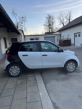 Smart ForFour forfour Basis 13.300 km 2. Hd - Smart ForFour in München