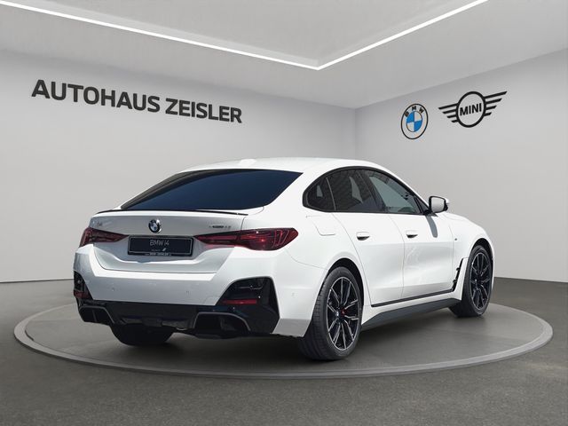 Foto Nummer 2: BMW i4