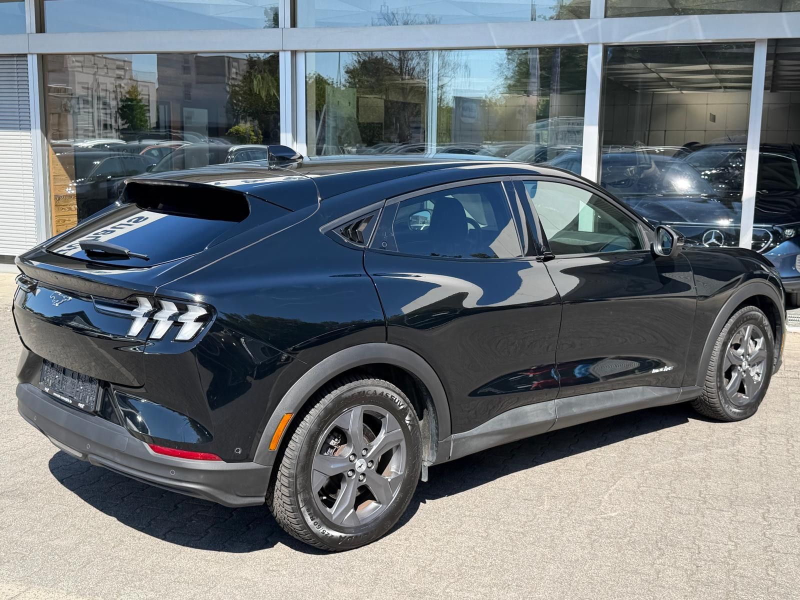 Fahrzeugabbildung Ford Mustang Mach-E >PANO+MEMO+LED+NAVI+SHZ+360°+ACC+
