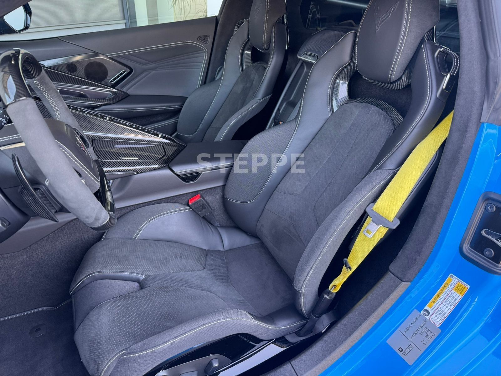 Corvette C8 E-Ray 6,2 3LZ Coupe EU-Mod. Carbon Wheels