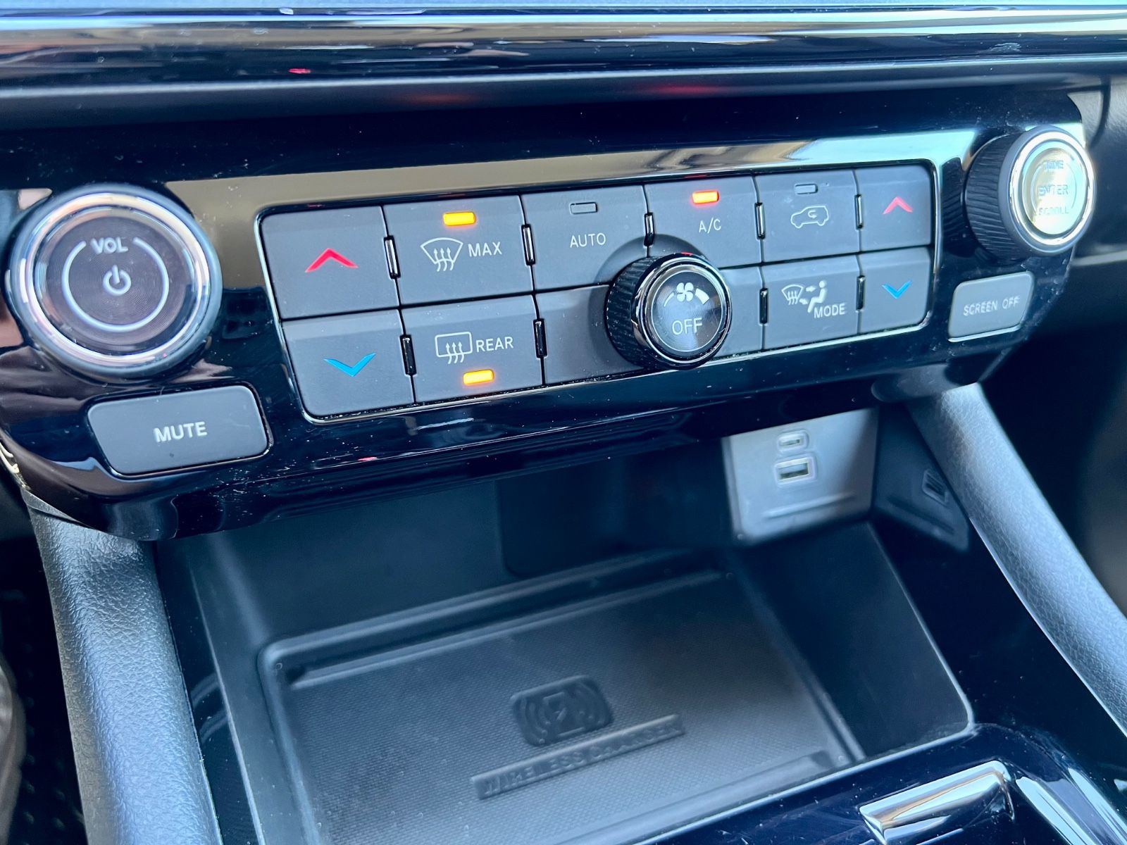 JEEP Compass Night Eagle AAC SHZ NAVI KAMERA
