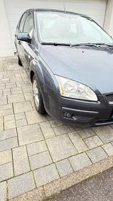 Ford Focus 1.6 i - 16V - TÜV Neu - Ford Focus: 16 16v