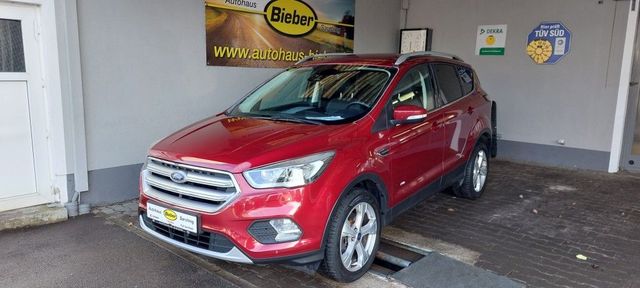 Ford Kuga 1.5 EcoBoost 4x4 Aut. Titanium