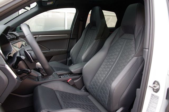 Audi RS Q3 Sportback quattro*RS-Sportsitze,AHK,Pano*