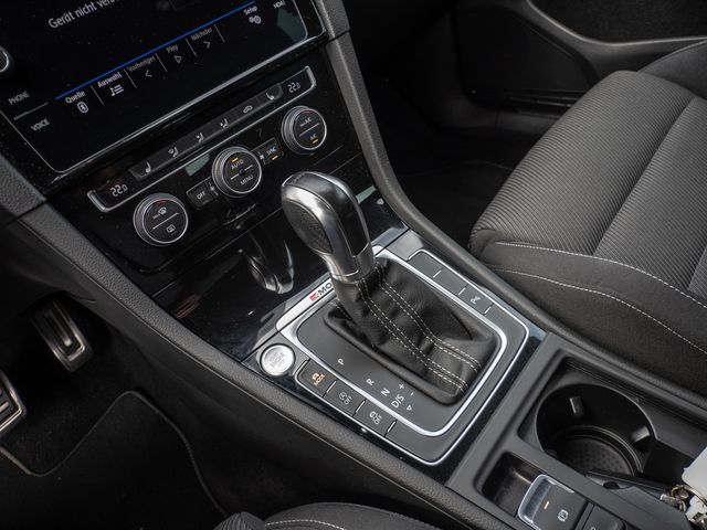 Golf VII R Variant 2.0 TSI 4MOTION ACC AID LED