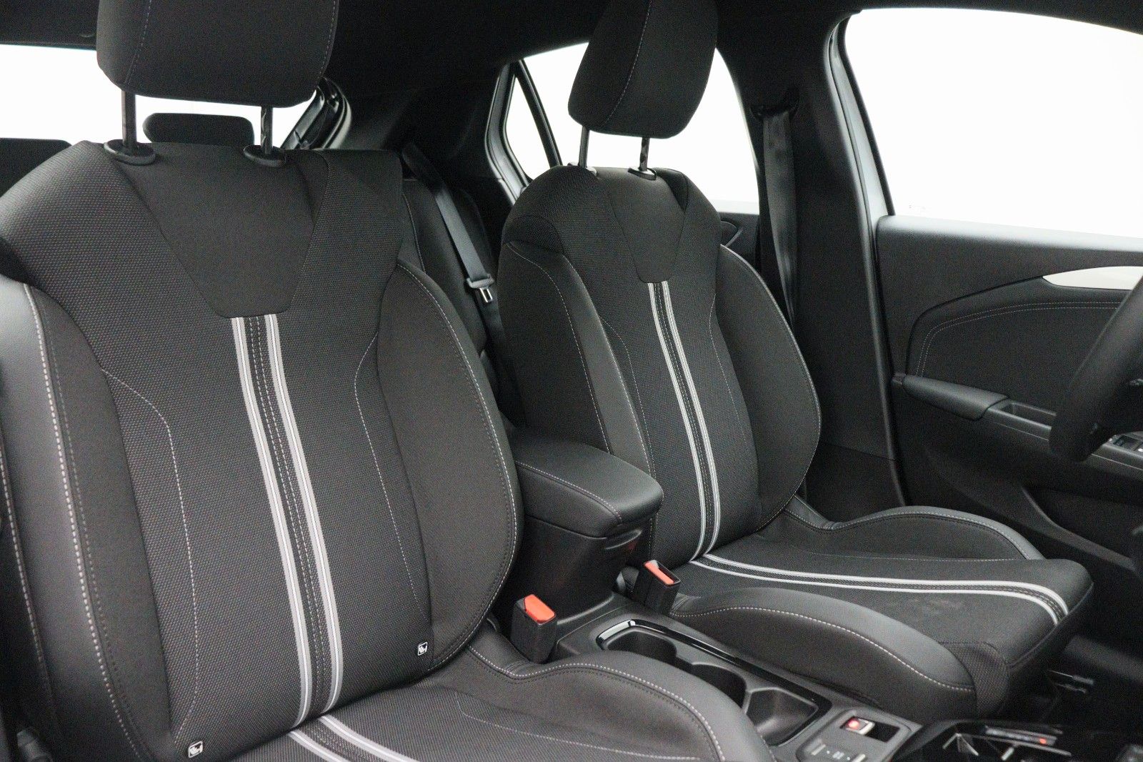 Fahrzeugabbildung Opel Corsa F 1.2 GS KAMERA ACC AT8
