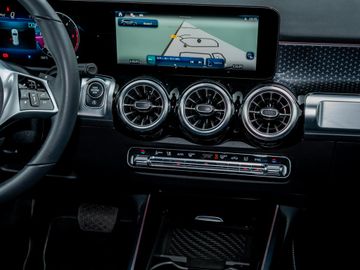 Mercedes GLB 200 - 11