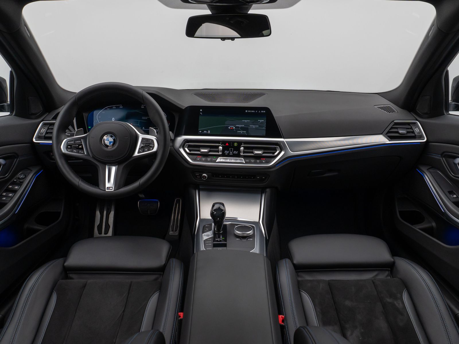 Fahrzeugabbildung BMW 330i xD M Sport Kamer DAB HiFi Stop&Go Alarm 19"