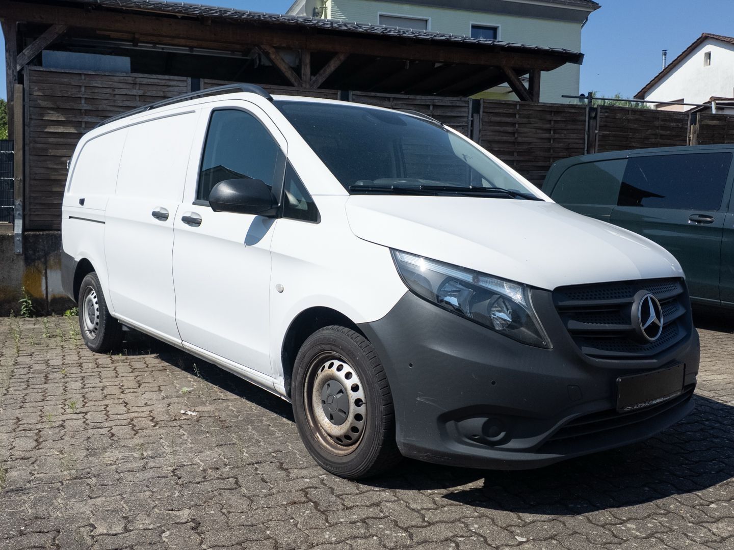MERCEDES-BENZ Vito 111 BT Kasten Lang,nur MB-Service + TÜV-NEU