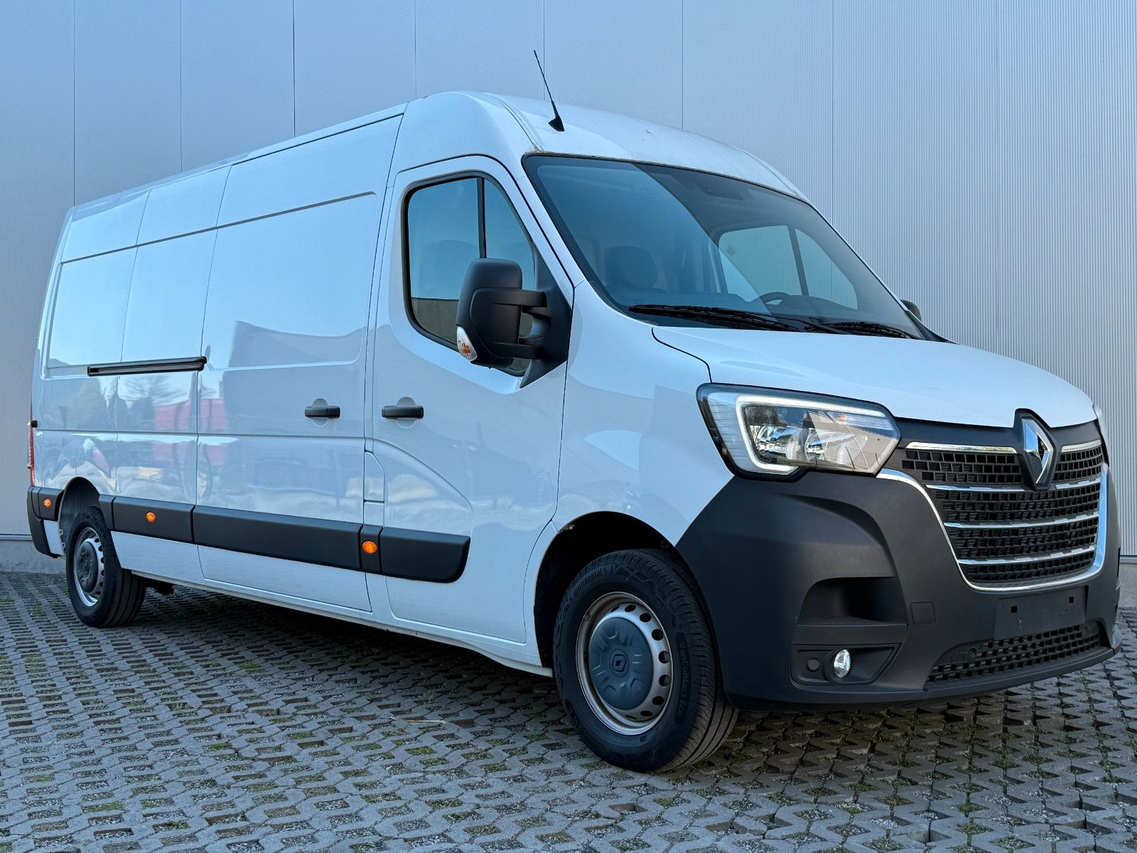 Renault Master DCi L3H2 136HP imagem 2