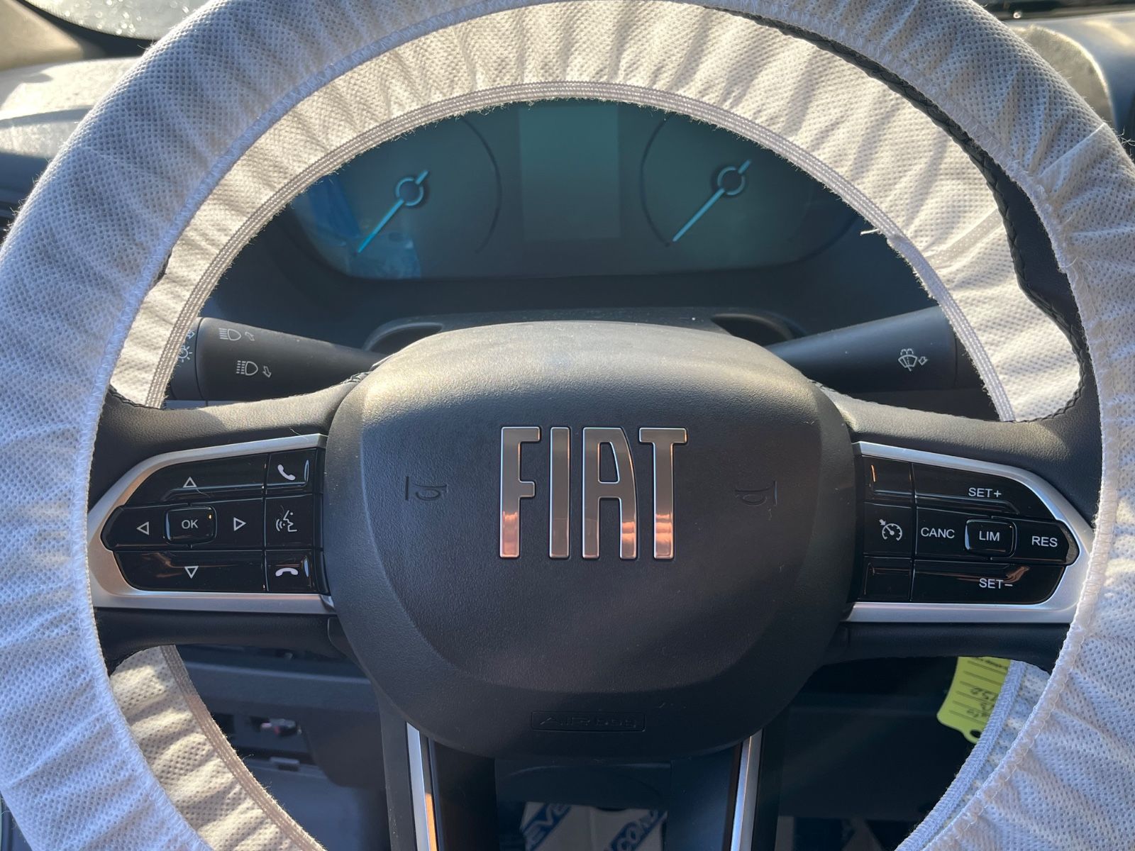 Fahrzeugabbildung Fiat Ducato Pritschenwagen Maxi Doka. 35 L4 140 Multi