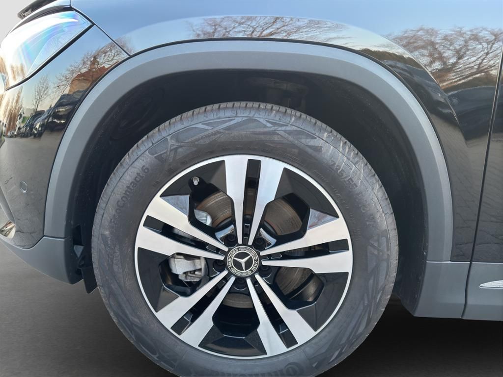 Fahrzeugabbildung Mercedes-Benz GLA 200 d LED*DISTRONIC*SpurH*elHeck*AHK*RFK*PDC