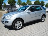 Mercedes-Benz ML 320 CDI 4Matic Sportpaket Navi Xenon SHZ AHK - Mercedes-Benz ML 320: Cdi Matic