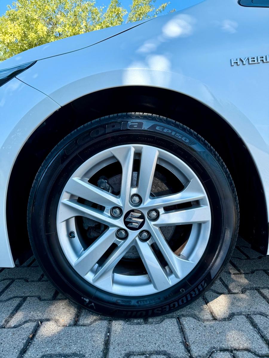 Suzuki Swace