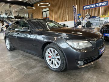 BMW 740 d xDrive *HeadUP*KomfortSitze*Vollauss.*