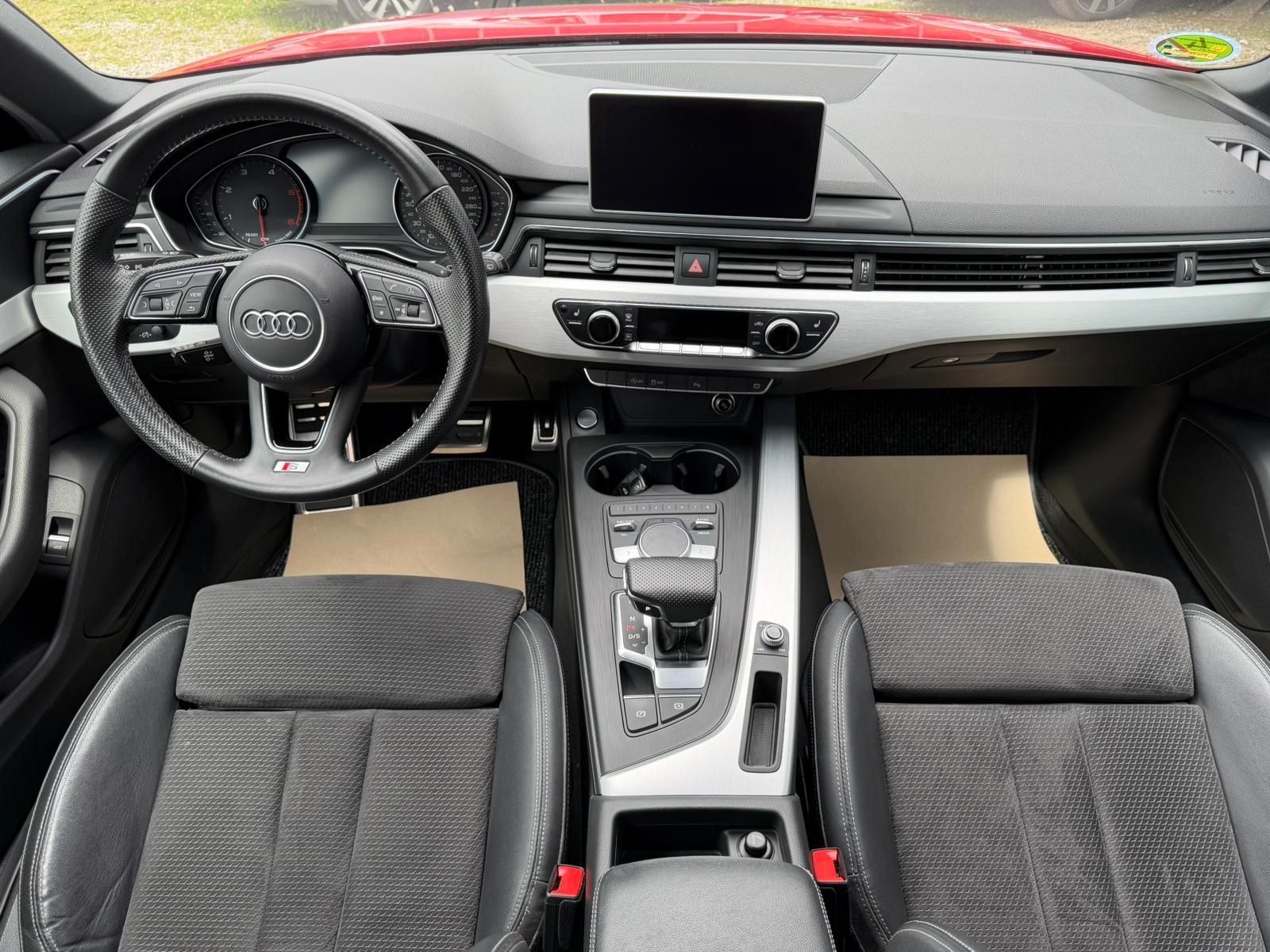 Audi A4 Avant 2.0 TDI S-tronic S line*1.Hand*TÜV neu