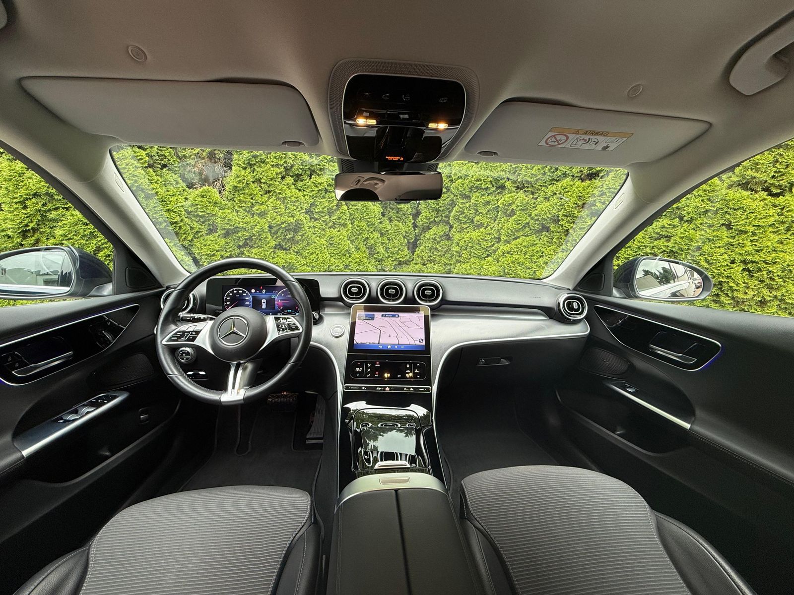 Fahrzeugabbildung Mercedes-Benz C 220 d T 9G Avantgarde LED+T-LEDER+KAM+MBUX+SHZ