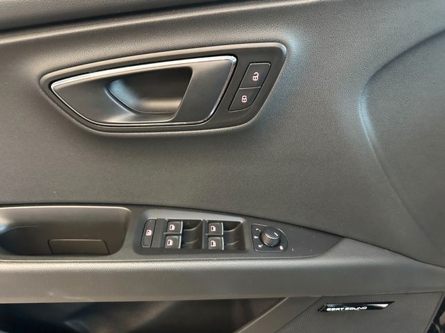 Seat Leon ST FR *LED*ACC*NAVI*ALCANTARA*PANO*