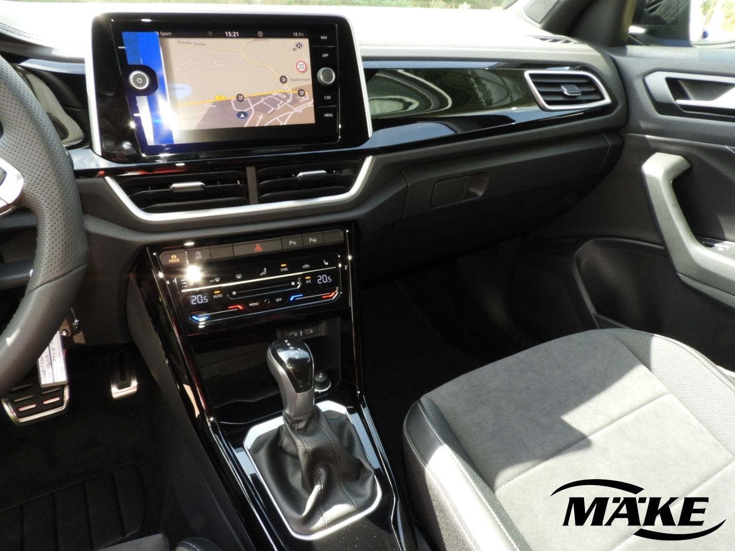 T-Roc R-Line 1.5 TSI DSG AHZV ACC IQ.L NAV ERGO