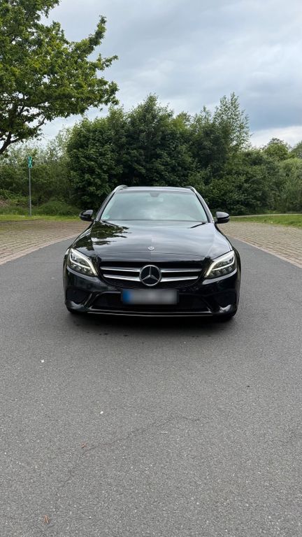 Image of Mercedes-Benz C 200