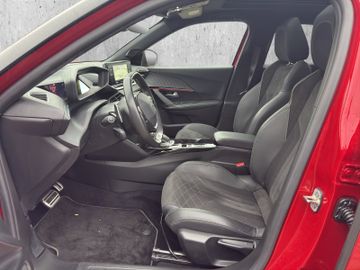 Peugeot 2008 1.2 PureTech 130 GT Pack Kam.+KeyLess+LED