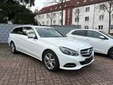 Mercedes-Benz E 300 E T-Modell E 300 CGI BlueEfficiency 4Matic - Mercedes-Benz E 300: T Modell