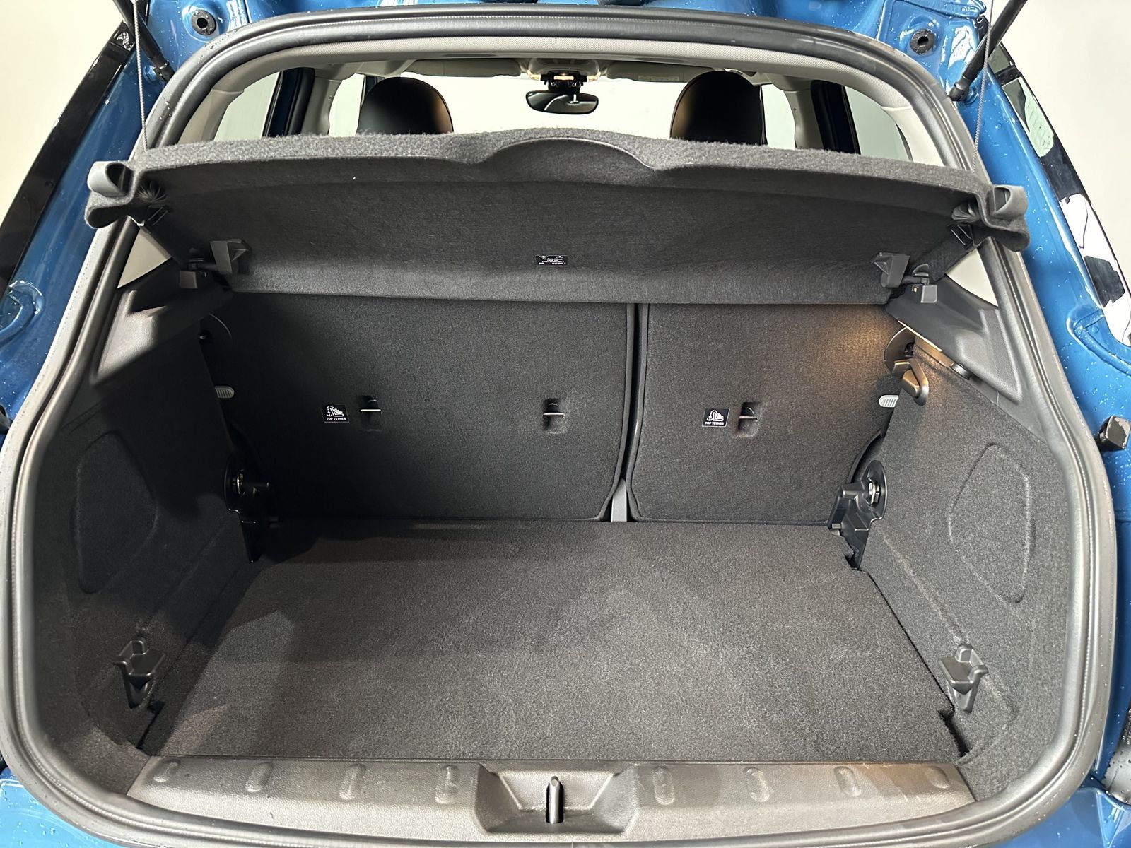 Fahrzeugabbildung MINI Cooper 5-Türer Rückfahrkamera Navi Komfortzugang