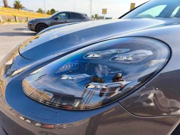 Porsche Panamera - 10