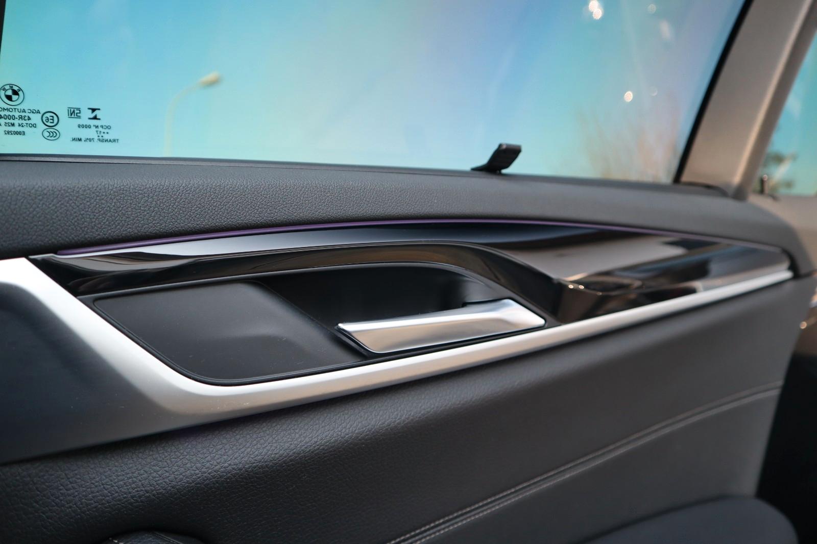 BMW 520d Touring Sport Line*Ambilight*Shadow-Line*