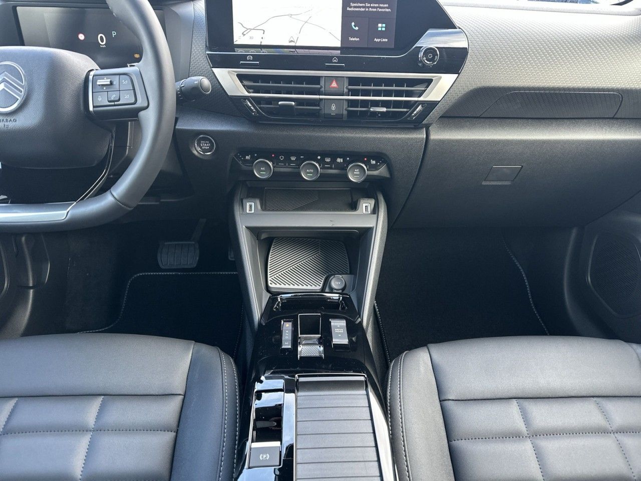 Fahrzeugabbildung Citroën C4 Benziner 130 Automatik MAX