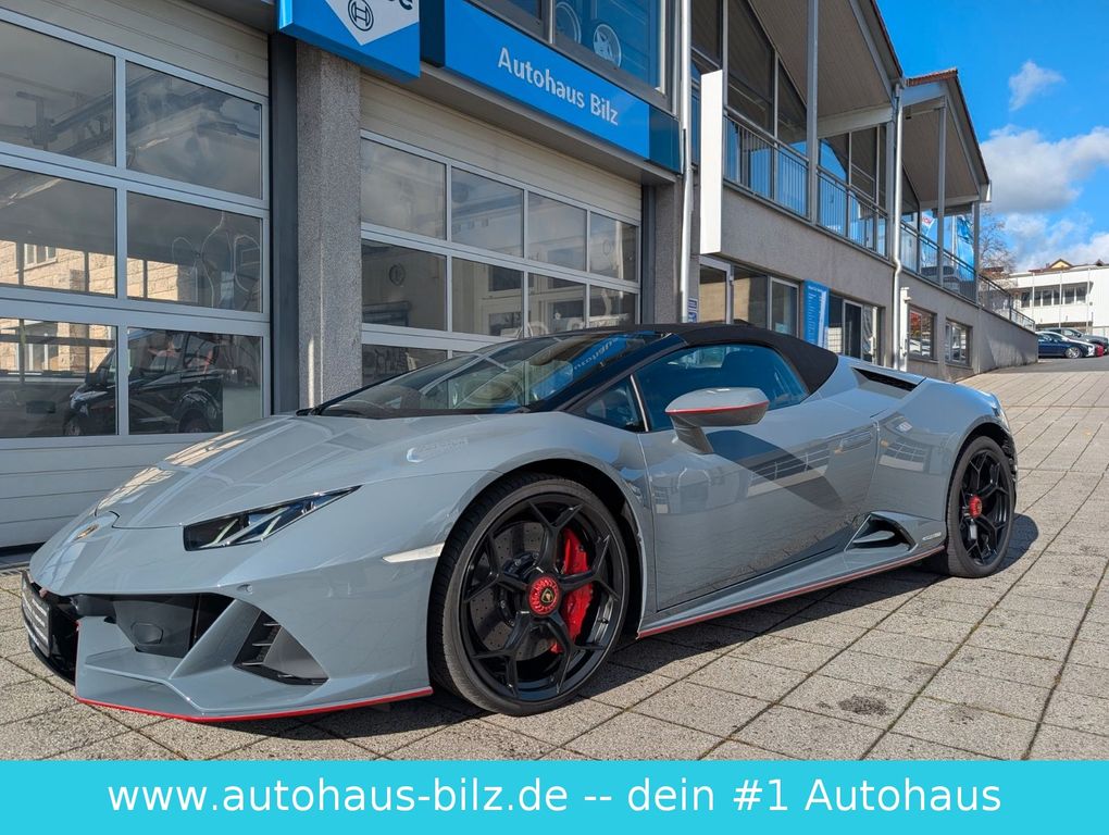 LAMBORGHINI Huracán 2025