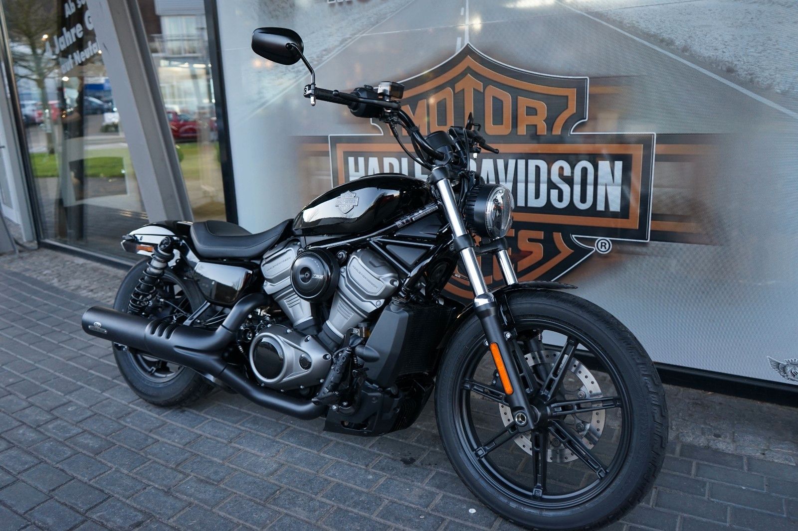 Fahrzeugabbildung Harley-Davidson Sportster Nightster 975 Jekill Ape Lenker Vorver