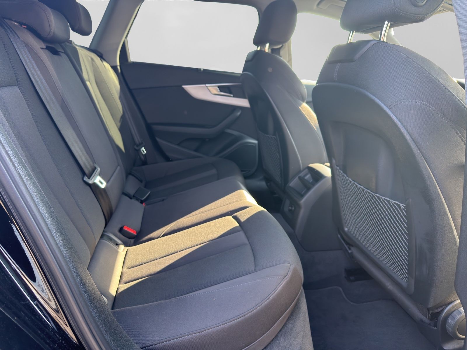 Audi A4 - Bild 7