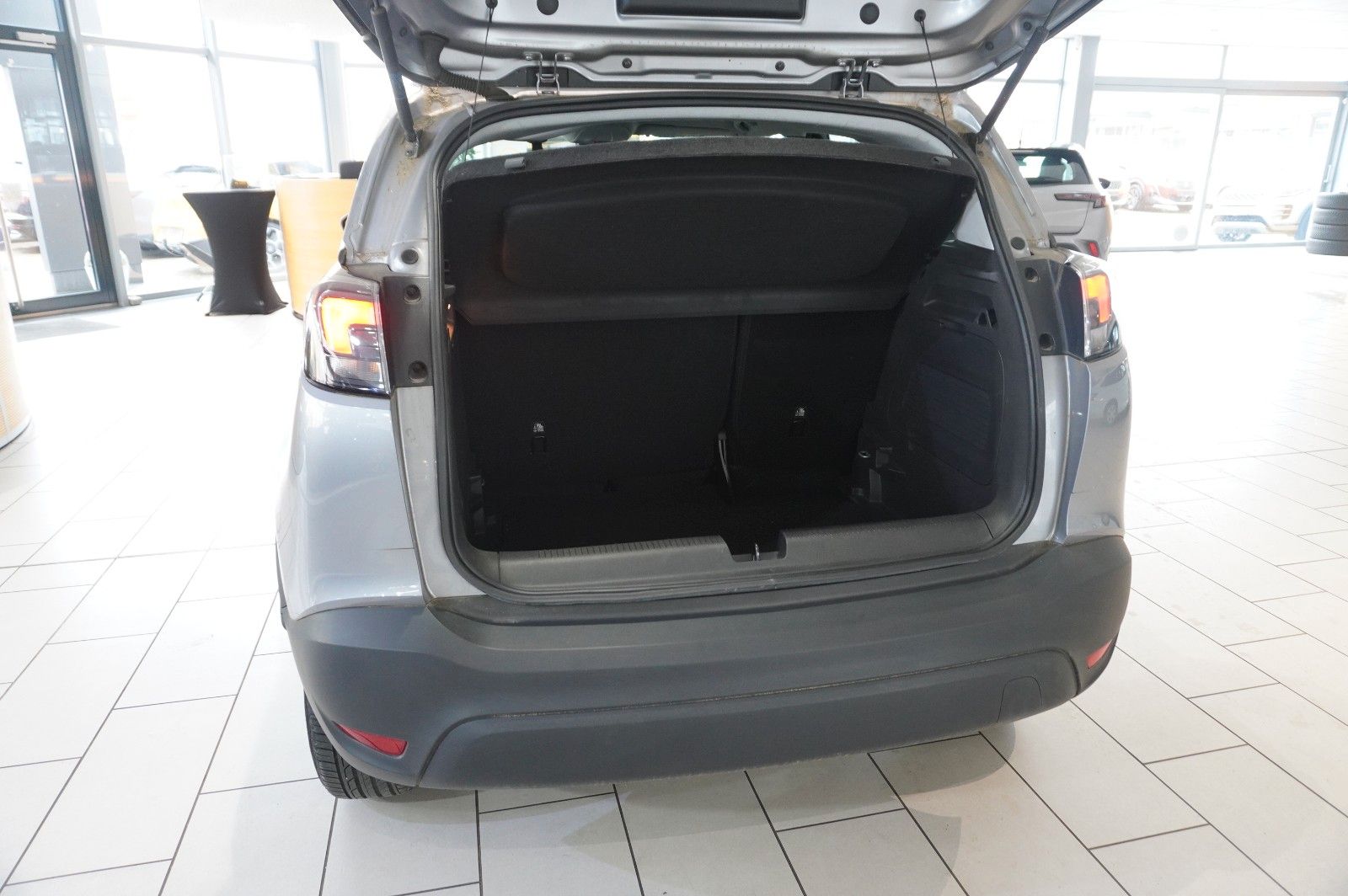 Fahrzeugabbildung Opel Crossland (X) 1.2 EDITION NAVI/LED/KAMERA/DAB+