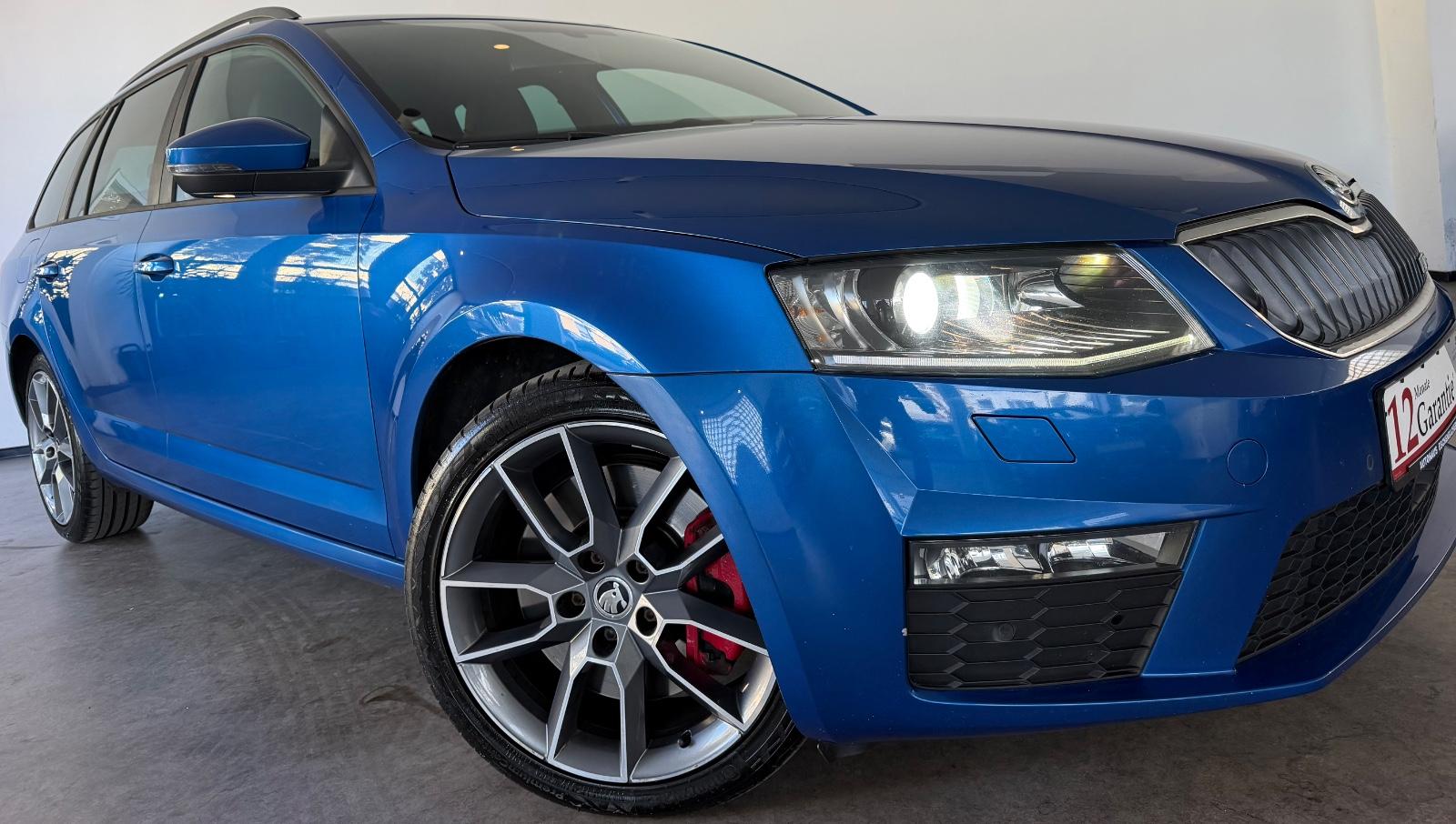 Skoda Octavia Combi RS 1.Hand Bi-Xenon Teilleder Temp