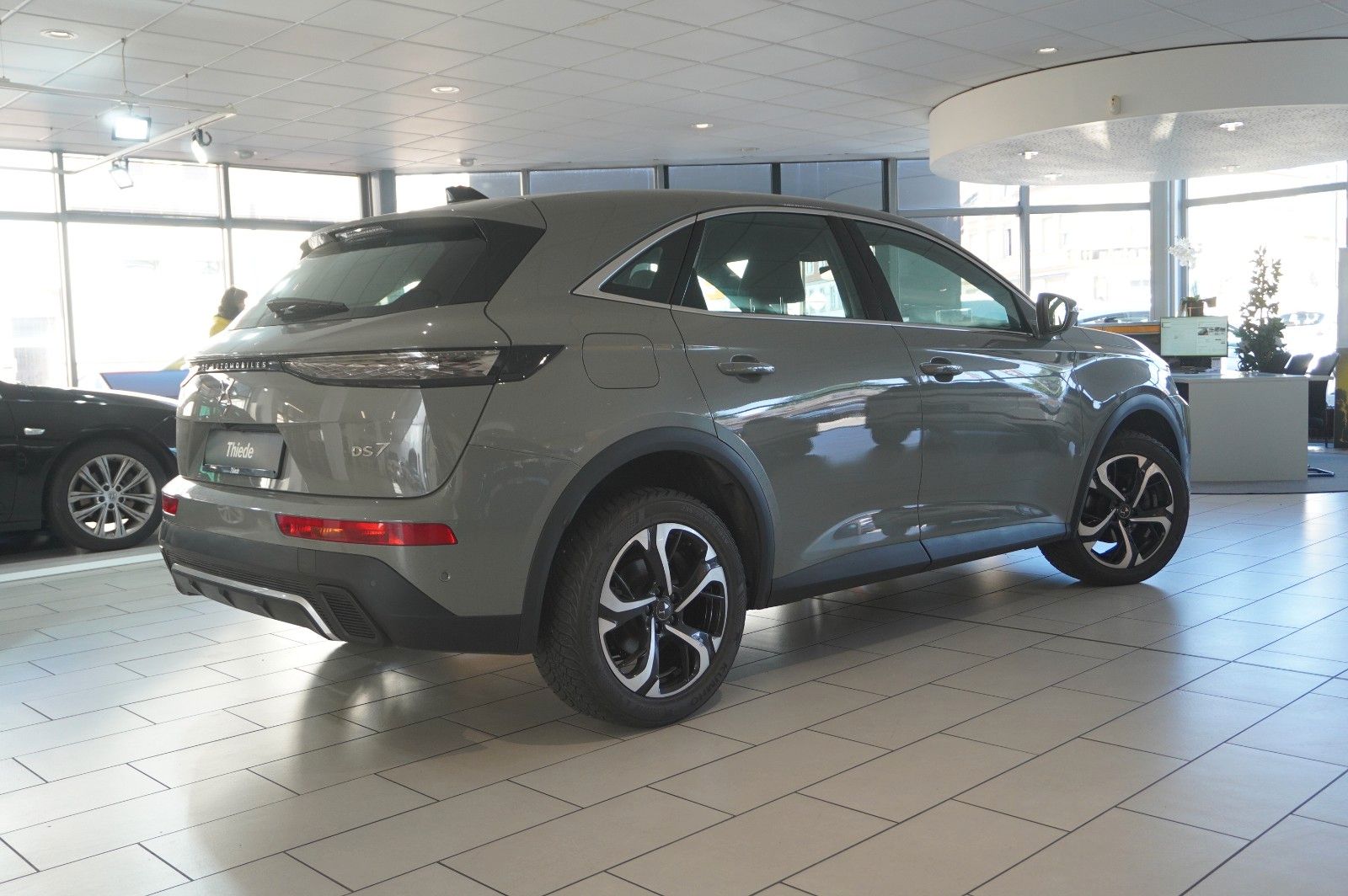 Fahrzeugabbildung DS Automobiles DS7 (Crossback) 1.5D BASTILLE+ NAVI/LED/360°/DAB
