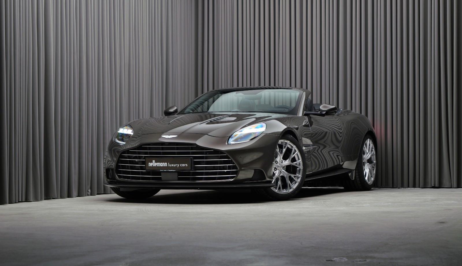 Aston Martin Vanquish Volante