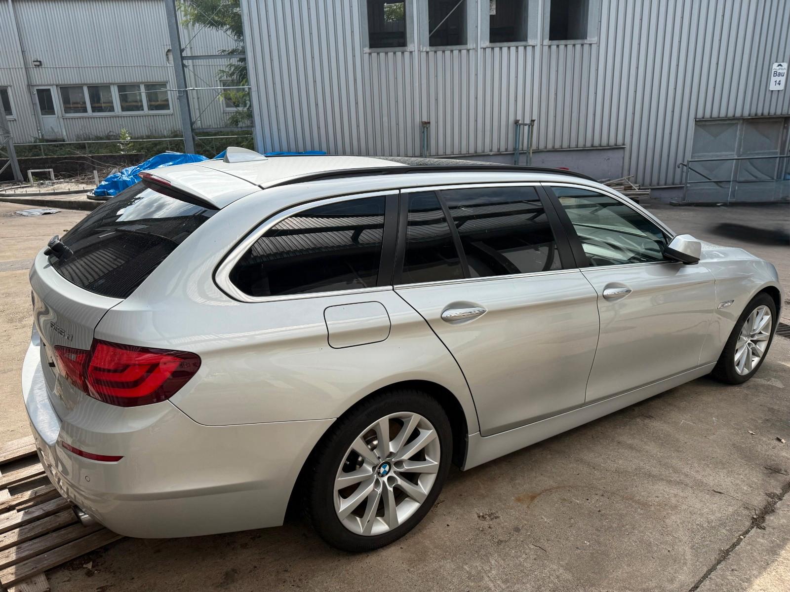 BMW 535 2012 — engine 2.993 cm³, 313 HP (230kW)