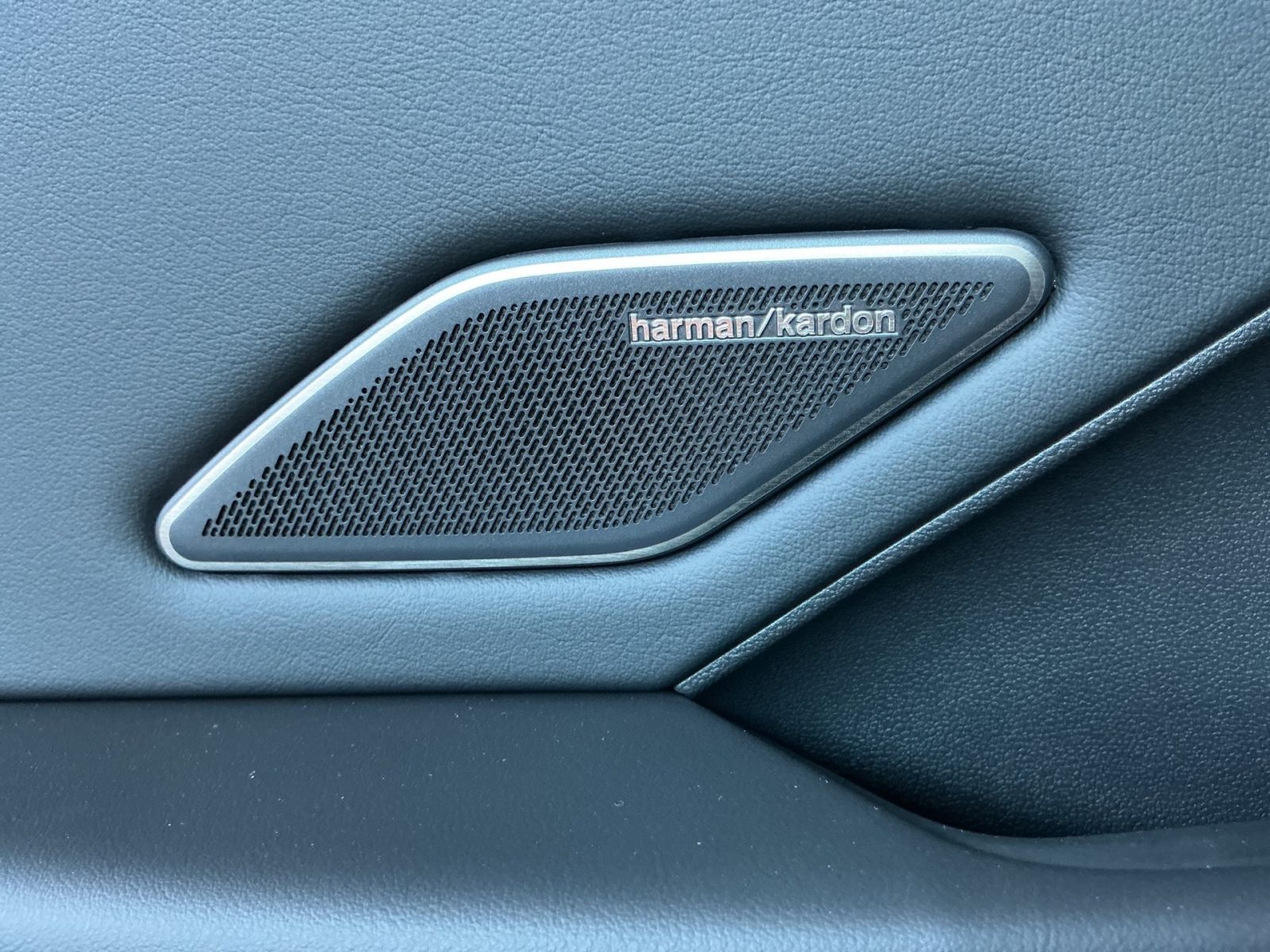 Volkswagen T-Roc - Bild 16