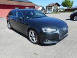 Audi A4 Avant S-Line Sport Plus  Standh.  Virtuell - Audi A4: mit Navigationssystem, Plus