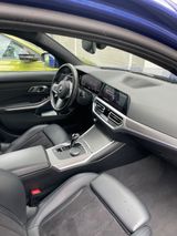 BMW 330i M Sport Shadow Automatic M Sport Shadow - BMW 330 aus 2019
