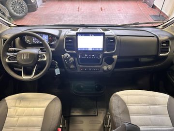 Sunlight Adventure Cliff 601 RT Stockbetten+Aufstelldach