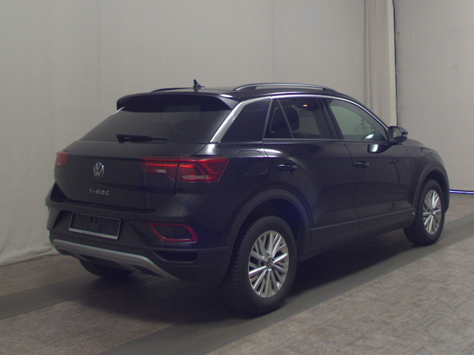 Volkswagen T-Roc 1.0 TSI Life LED DC PDC Shz BT DAB foto 4