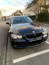 BMW 318i -