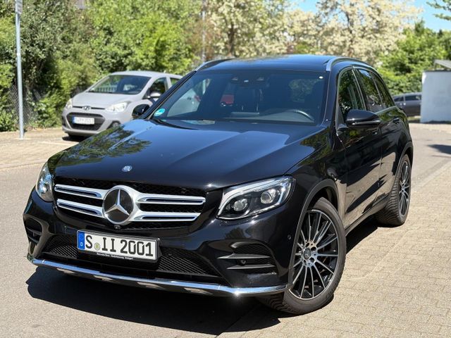 MERCEDES-BENZ GLC 250 4M*AMG*AHK*PANO*SOUND*DISTR*AIRMATIC