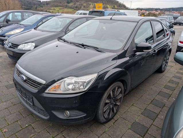 Ford Focus Lim. Black Magic