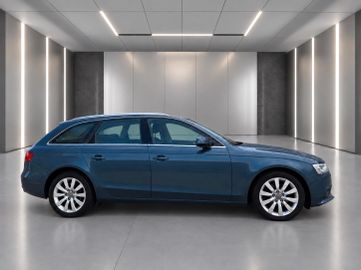 Audi A4 - 4