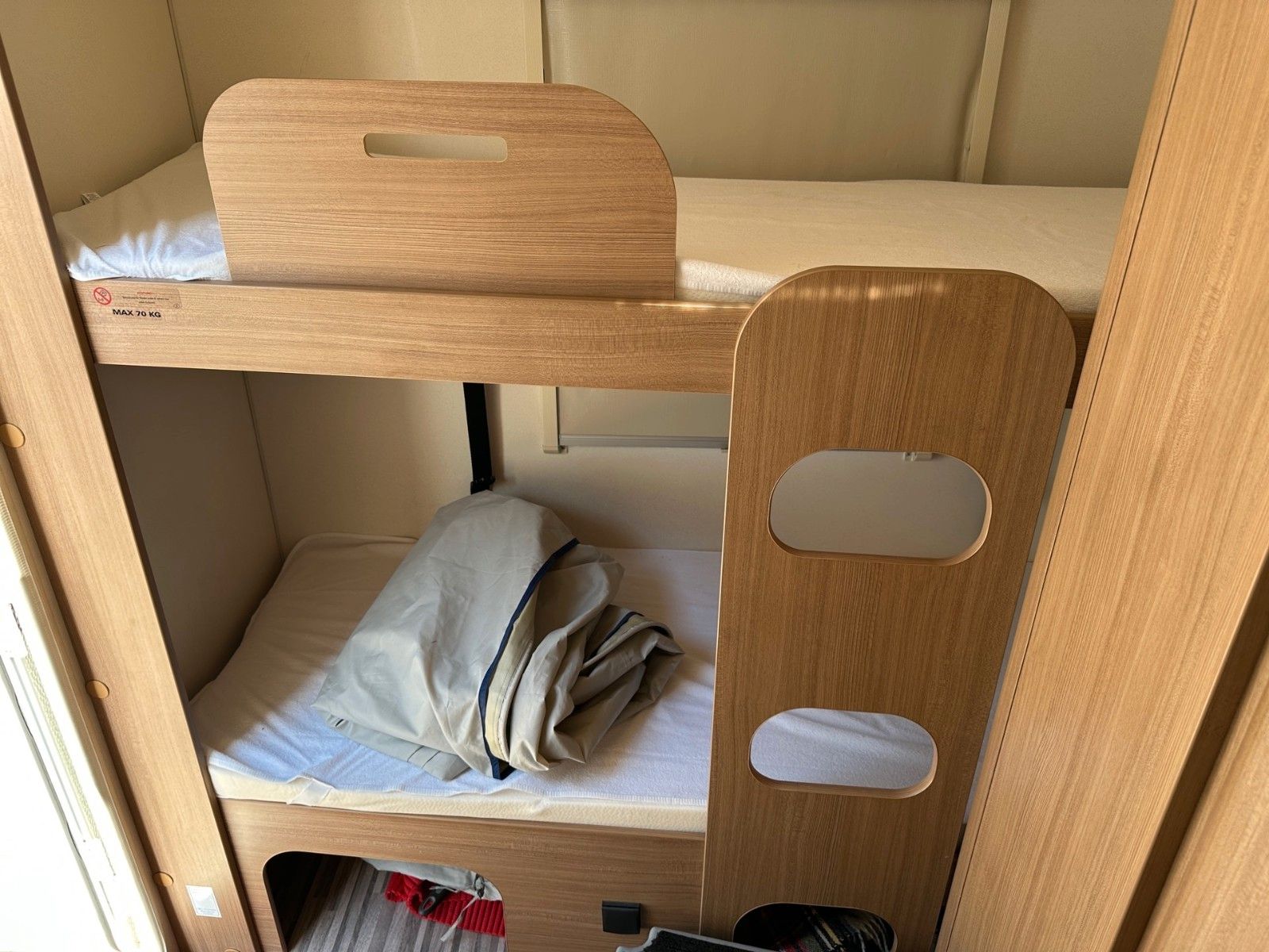 Adria Aviva Light 350L – Bild 14