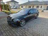 Mercedes-Benz E 43 AMG *Super Ausstattung* - schwarze Mercedes-Benz E 43 AMG